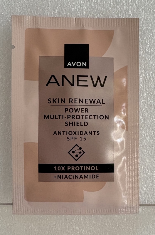 AVON ANEW SKIN RENEWAL Power-Multi-Protection-Shield Creme LSF 15 / PROBE